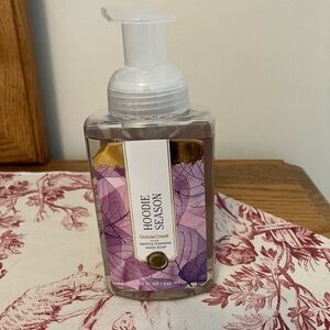 Goose Creek Hoodie Season Foaming Hand Soap